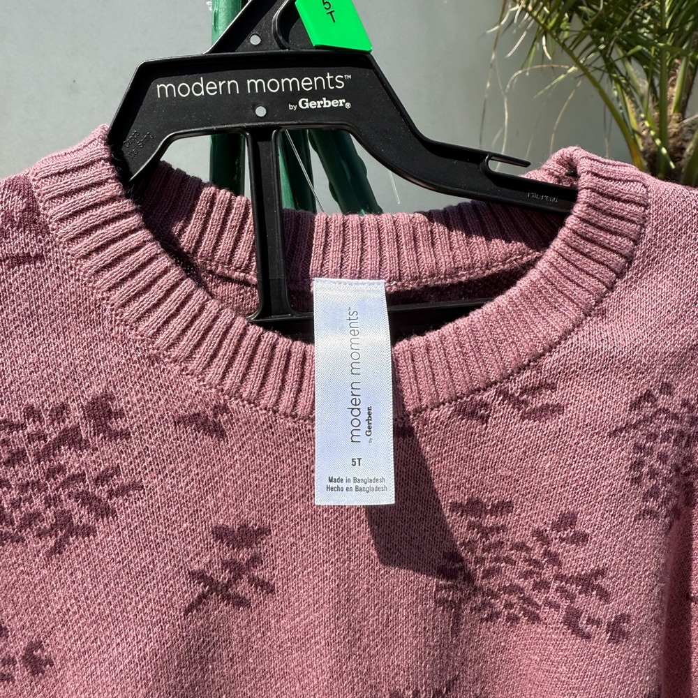 NEW w/ Tags Gerber Mauve Snowflake Sweater - Picture 4 of 11